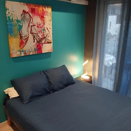 Bedroom 34300 Apartment *