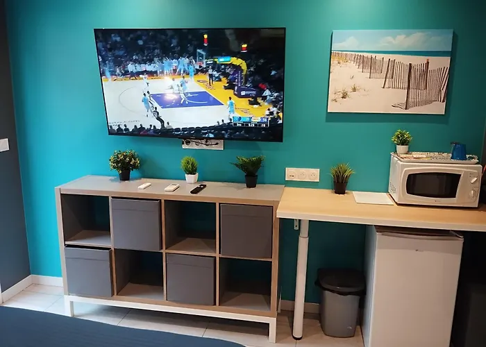 Bedroom 34300 Apartment